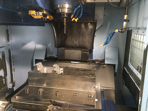 CNC機械加工